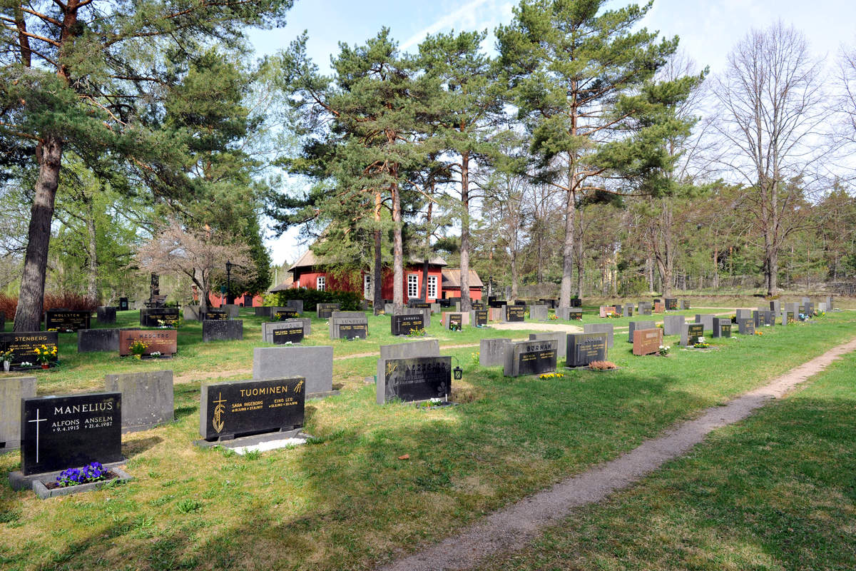 Västanfjärds gamla begravningsplats