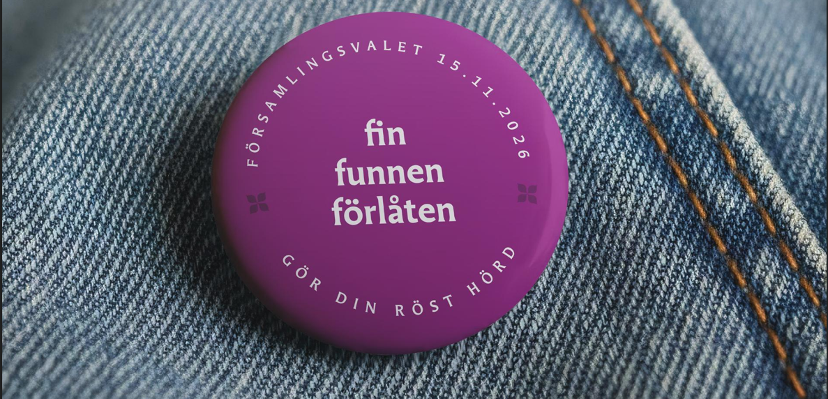 Lila pins med texten fin, funnen, förlåten.